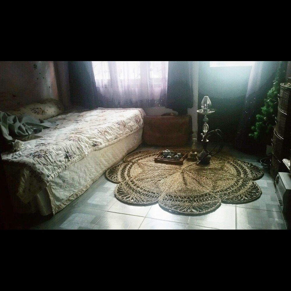 Real Rushed Carpet - Picture 2 of 2
